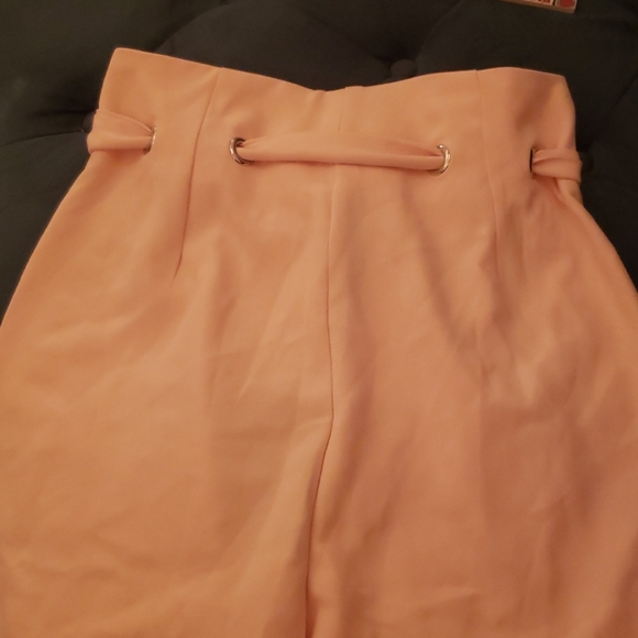 YAS pink shorts - Picture 2 of 4